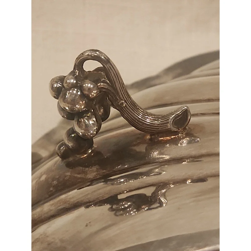Vintage Reed & Barton Silverplated Clamshell Grapes Footed Serving Dish